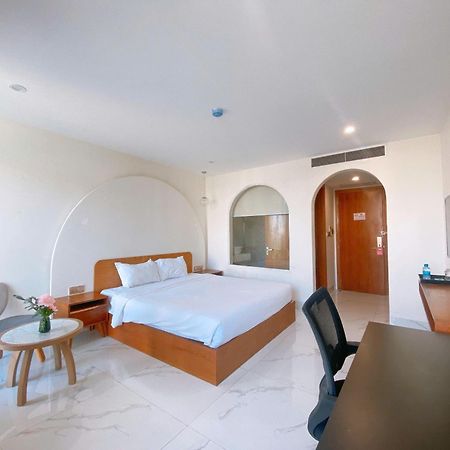 Maple Suite Hotel & Apartment Da Nang Exteriör bild