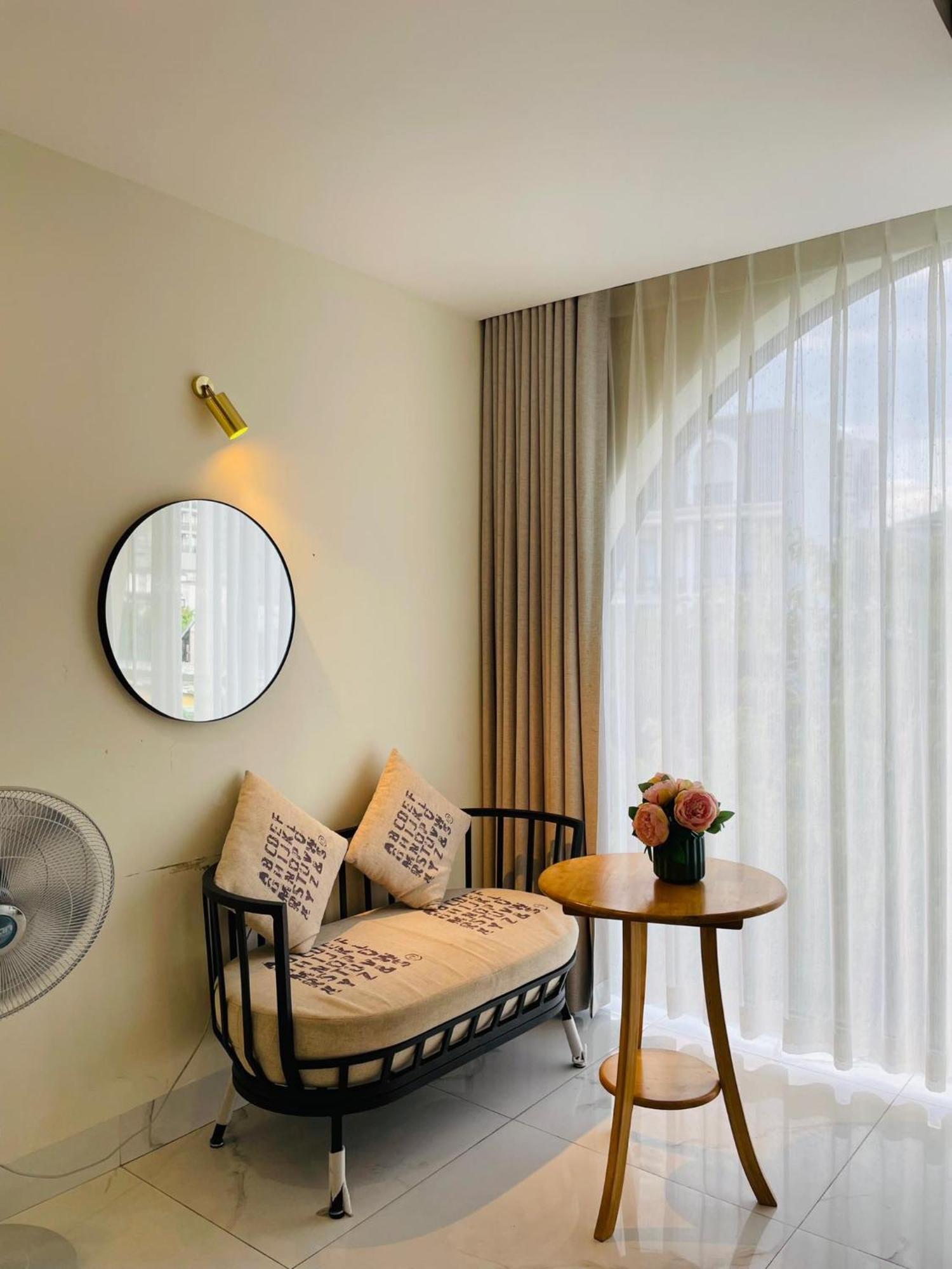 Maple Suite Hotel & Apartment Da Nang Exteriör bild