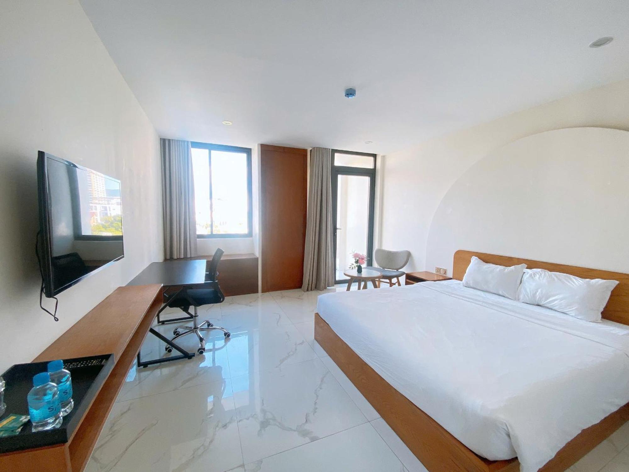 Maple Suite Hotel & Apartment Da Nang Exteriör bild